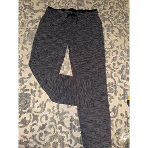 Lululemon jet slim size pants women’s size 8?‎